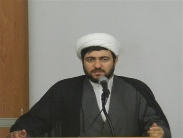 امیال نفسانی، آغازگر فتنه/ 9 شرط رهبر معظم انقلاب به دلیل بی بصیرتی مسئولان بر زمین ماند