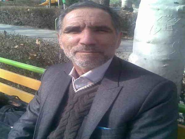 مرزبندی بین خواص، نظام، تقویت اتّحاد ملّی و تقویت پیوند مردم با ارزش‌های دینی از پیام‌های مهم نه دی