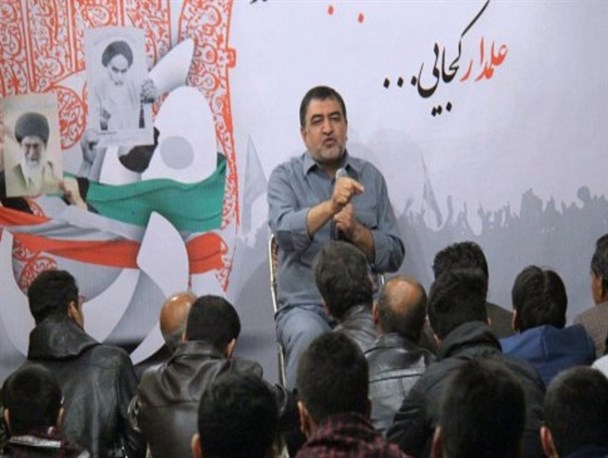 مشکلات امروز کشور عامل خیانت سران فتنه است/ مخالفان روشنگری جریان 9دی دستی در فتنه 88 دارند