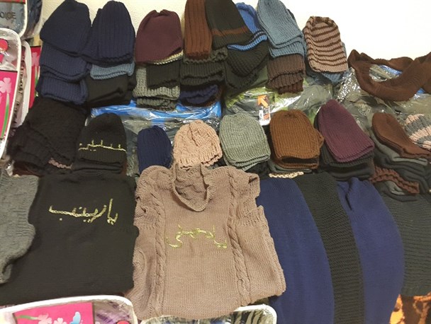 ارسال کمک های مردمی برای مدافعان حرم از کیش/ جمع آوری کمک های مردمی در پایگاه های بسیج