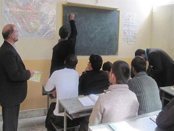 شاخص سواد دلگان در دوران رژیم گذشته پایین بود/ سواد آموزی 400 نفر از ابتدای امسال