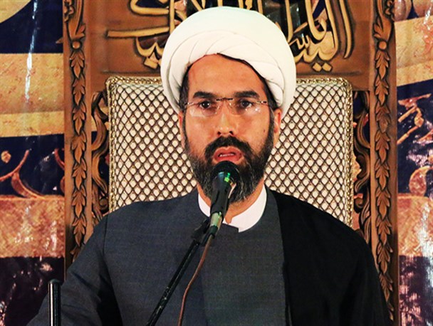 برخی برای منافع سیاسی از قداست دین استفاده می کنند/ شوخی با اهل بیت (ع) در فضای مجازی، جنگ نرم دشمن برای مقابله با ولایت است
