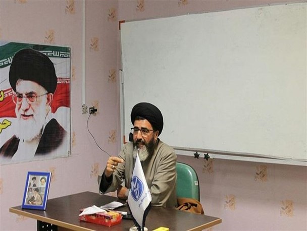 لاریجانی برای ریاست جمهوری برنامه دارد/ دعوای بین قوامی و تابان، جنگ قدرت است
