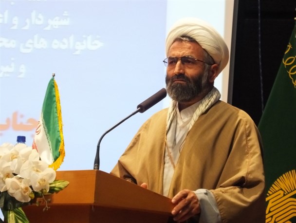 چشم دوختن به دشمنان نوعی جهالت و حماقت است/بازخوانی فتنه‌ها عامل جلوگیری از خطرات دشمنان است
