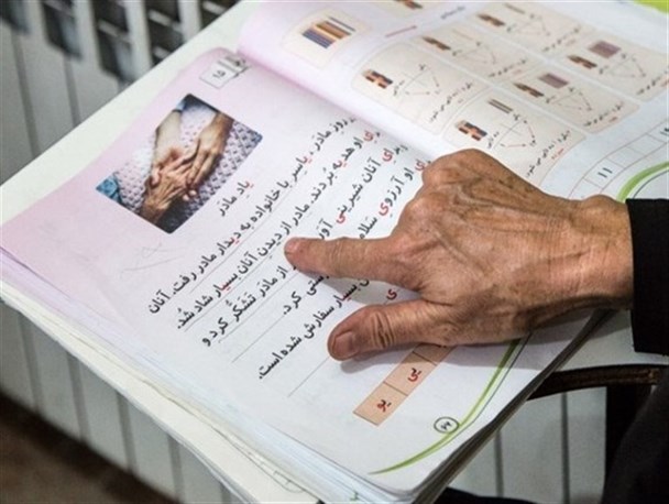 امسال 12هزار گلستانی جذب نهضت سواد آموزی شدند