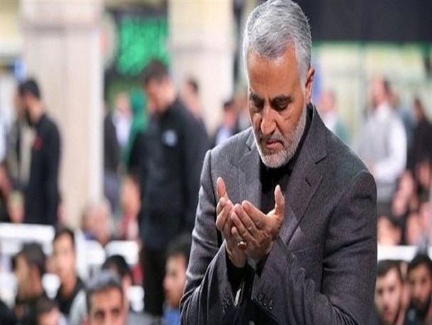 راز محبوبیت «حاج قاسم» در اخلاص و معنویت‌شان بود