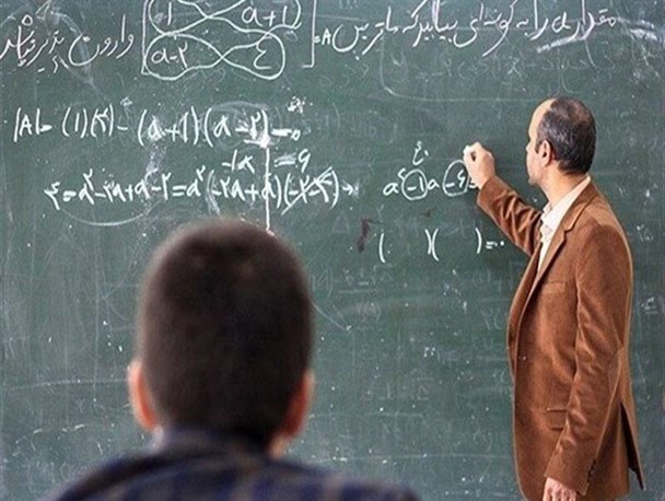تعویق پرداخت حقوق معلمان مناطق محروم ۱۶ ماهه شد!