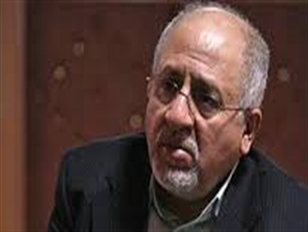 توهین و اتهام زنی فعال اصلاح طلب به سپاه پاسداران و آستان قدس رضوی
