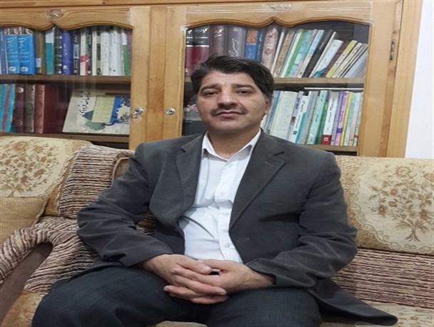 تفرقه میان طوایف دسیسه دشمن است/ تنها شجره نامه نویسی هستم که از حقوق زنان دفاع کرده ام