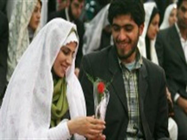 افزایش ۱۰ درصدی ازدواج دانشجویی نسبت به سال قبل/ آمار طلاق در ازدواج های دانشجویی در سطح بسیار پایینی قرار دارد