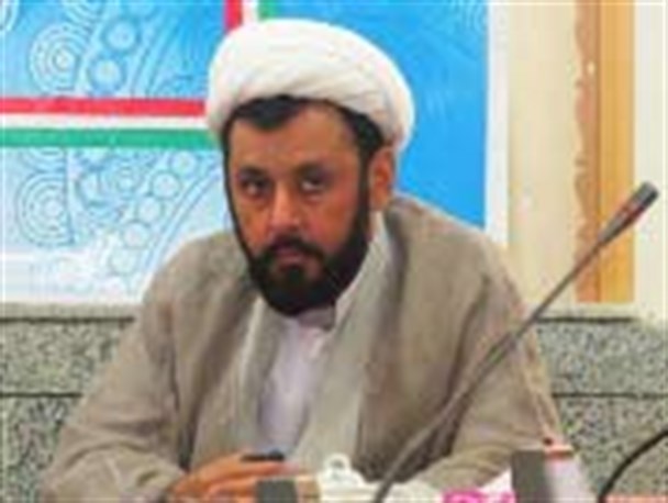 پر رنگ کردن دهه فجر مشت محکمی بر دهان استکبار است