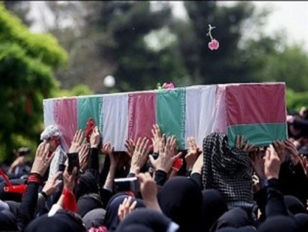 پیکر مطهر شهید نیروی انتظامی در هامون تشییع شد