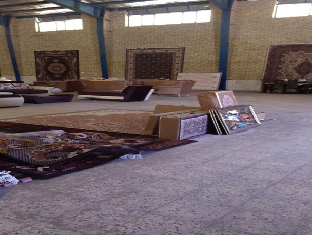 سالن ورزشی ریگان به نمایشگاه مبل و فرش تبدیل شد!!