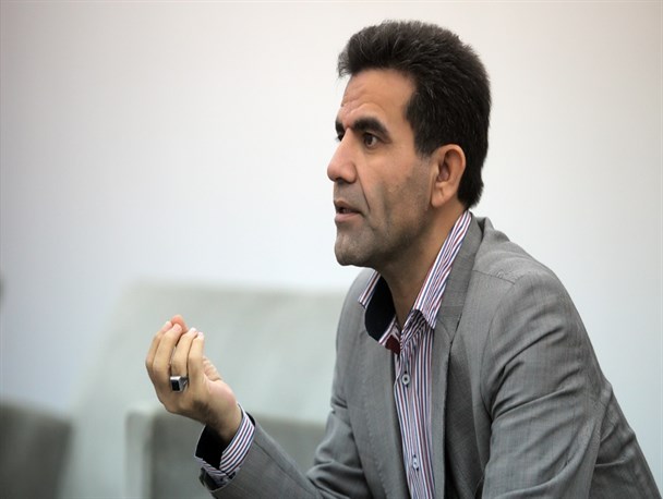 آقای قنواتی هرج و مرج موجود ناشی از ناکارآمدی شماست/با واگذاری موزه ی هنرهای معاصر به پیمانکار چه برسر جامعه هنرهای تجسمی آورده اید؟