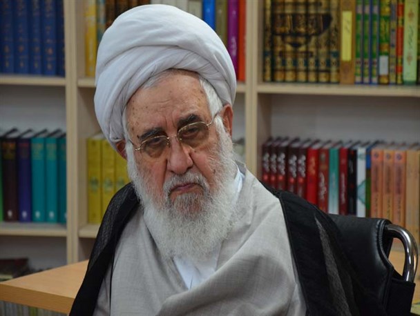 پرداخت زکات در راستای حمایت از فقرا است / اگر کسی از سرما و گرما بمیرد غرامت مرگش را همه می پردازند