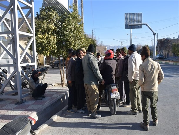 نان کارگران نی ریزی با رکود زمستانی آجر شده است