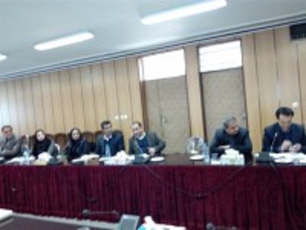 استفاده از ابزارآلات تولید داخل در بخش کشاورزی در اولویت است