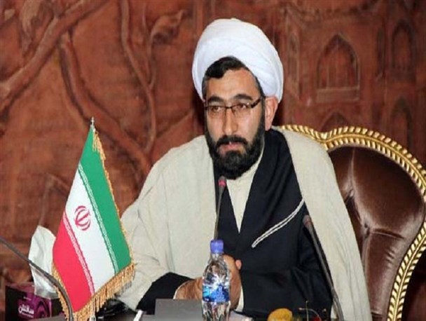 شهرداری تبریز در دهه‌ی فجر 100 جشن برگزار می‌کند/ باید گفتار انقلابی را در جامعه جاری کنیم