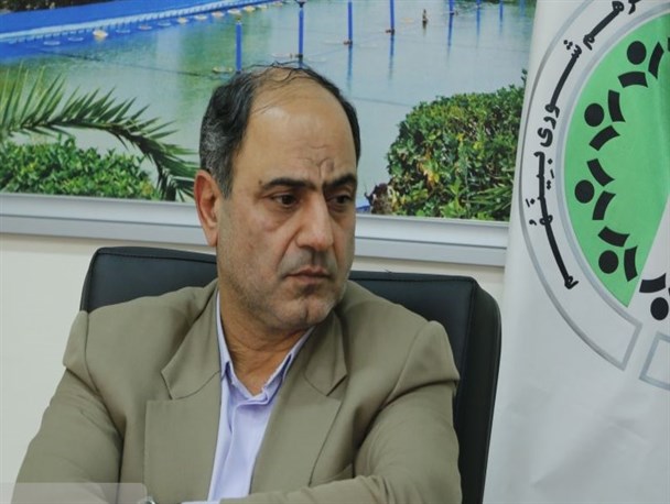 مگر می‌شود به فکر عمران و آبادانی شهر بود ولی به معیشت کارکنان توجه نکرد؟