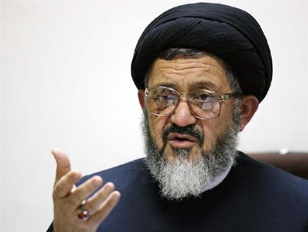 کشور با گفتار درمانی اداره نمی‌شود/ دلخوش به اروپا نباشیم