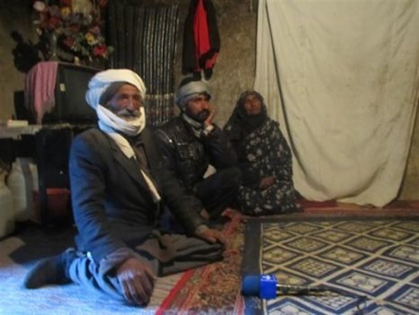 خانواده13نفری که 30سال شناسنامه ندارند+تصاویر
