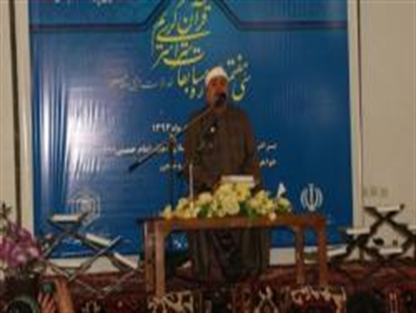 محفل انس با قرآن با حضور قاری مصری در هریس برگزار شد