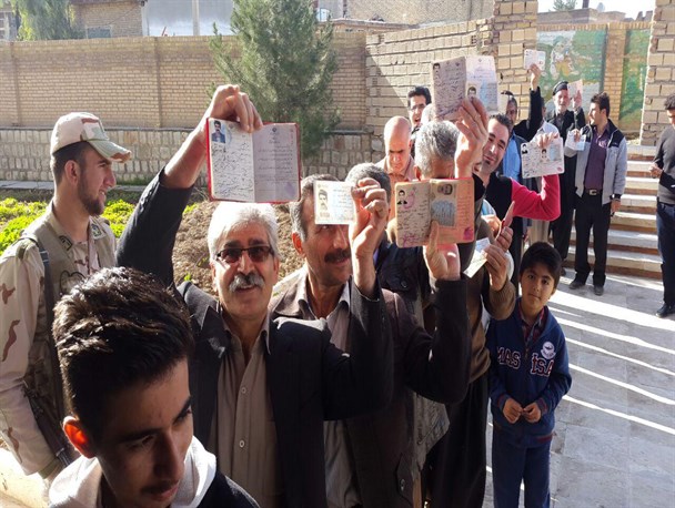 از مشارکت حداکثری مردم تا انگشتهای اشاره ای که چشم دشمن را کور خواهد کرد