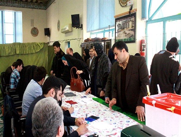 رأی‌گیری در شعب اخذ رأی شهرستان قائم‌شهر /تصاویر