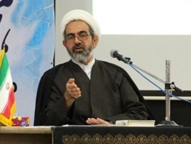 دشمن به دنبال اینست که مردم پای صندوق حاضر نشوند