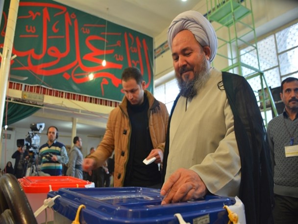حضور مردم در پای صندوق های رای نشان شعور سیاسی بالای مردم است