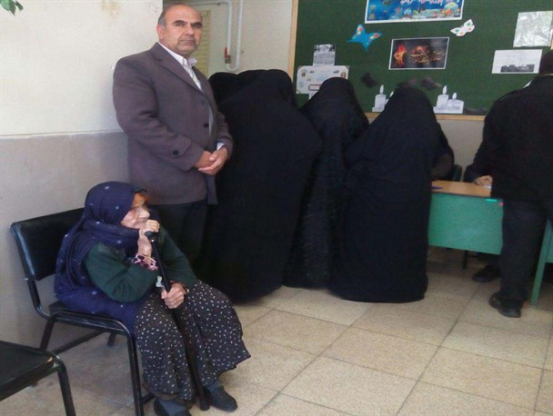 ما آمدیم تا بگوئیم انقلاب ادامه دارد
