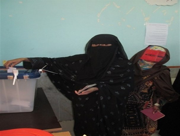 ساحل نشینان مکران با حضور در پای صندوق های رای باز هم حماسه آفریدند+تصاویر