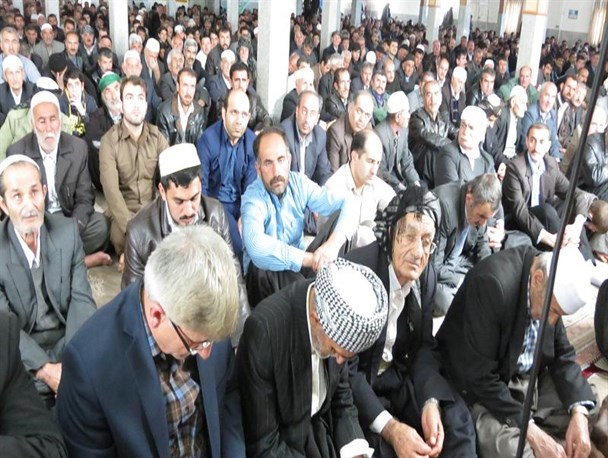 انتخابات خبرگان رهبری و مجلس شورای اسلامی یک رویداد بسیار بزرگ برای کشورمان است