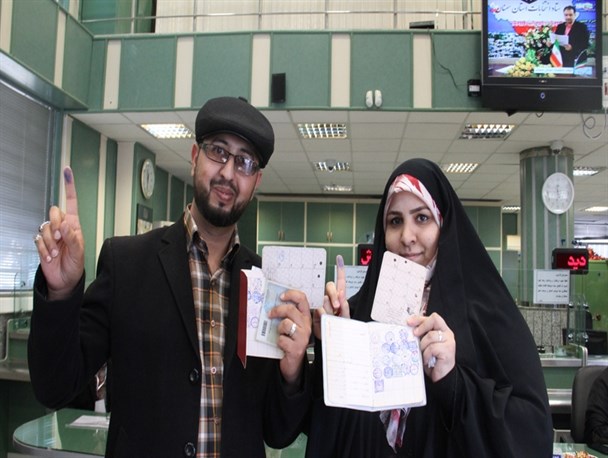 مهر افتخار بر سند هویت ایرانیان