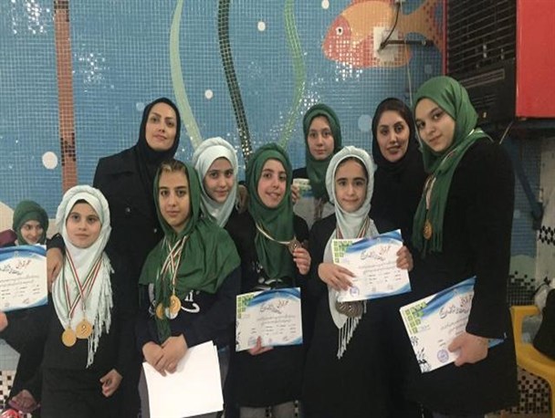 درخشش بانوان نوجوان شناگر شهرستان دماوند در مسابقات آموزشگاهی شهرستان‌های استان تهران+تصاویر