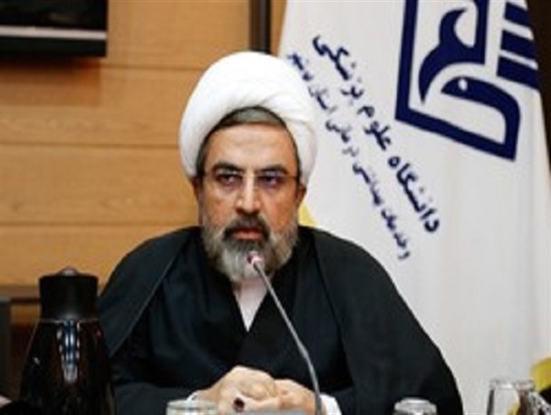 حضور فعال حلقه های صالحین، ضامن حفظ نظام اسلامی است