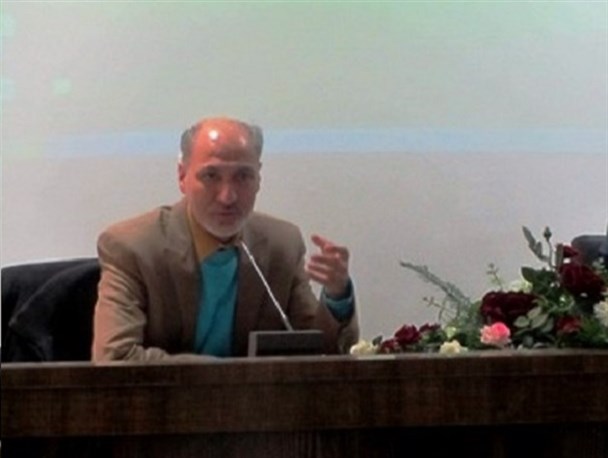 ترحم مردم و پول دادن به کودکان کار یکی از دلایل تقویت حضور کودکان کار در جامعه است