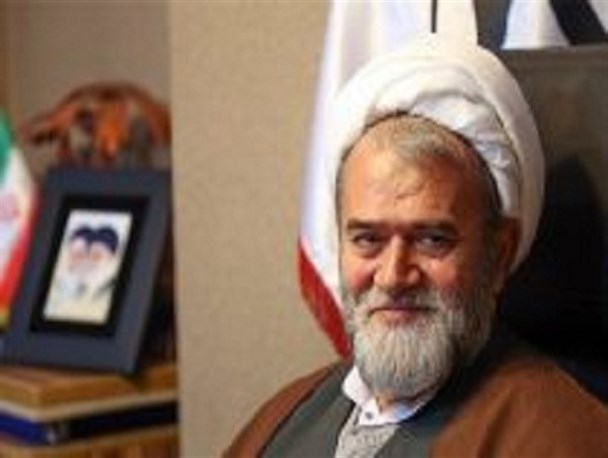 شاخصه تاثیرگذاری استاد بر شاگرد، مُتخلق بودن استاد به اخلاق است