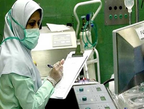 کمبود پرستار بهانه مسئولان برای تربیت کمک پرستار است