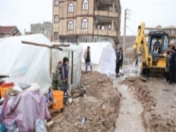 اسکان زلزله زدگان زیر سقف وعده ها!