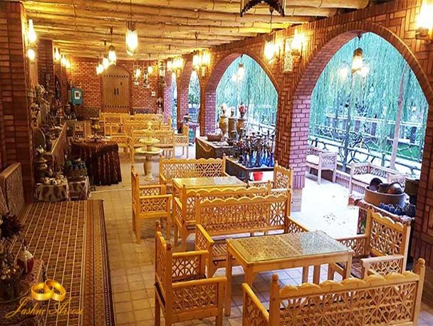 120 مجتمع گردشگری و سفره خانه فعال در قم داریم