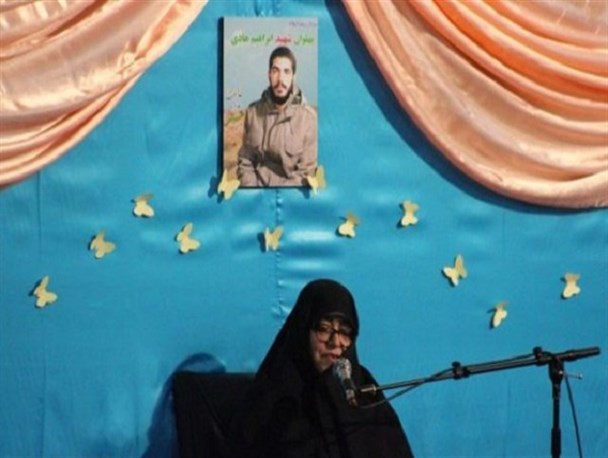 جشن میلاد حضرت فاطمه (س) با حضور خواهر شهید ابراهیم هادی در انار برگزار شد+تصاویر