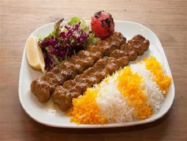 تعلل چند ماهه سازمان صمت یزد در تایید نرخ‌نامه رستوران‌ها