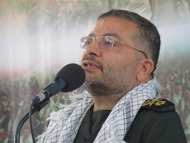 رزمندگان، آزادگان، جانبازان و خانواده معظم شهدا، ستون‌های مقاومت و ستون های اصلی تحرک این انقلاب هستند