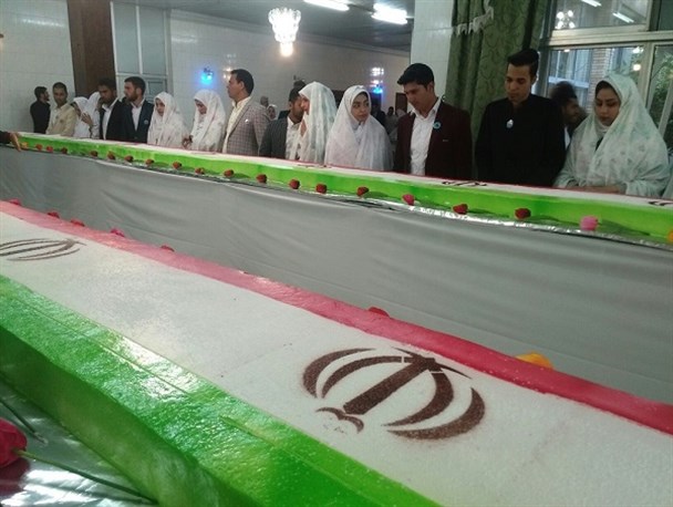 جشن میلاد حضرت زهرا(س) با حضور ۴۰۰ زوج جوان کرمانی+تصاویر