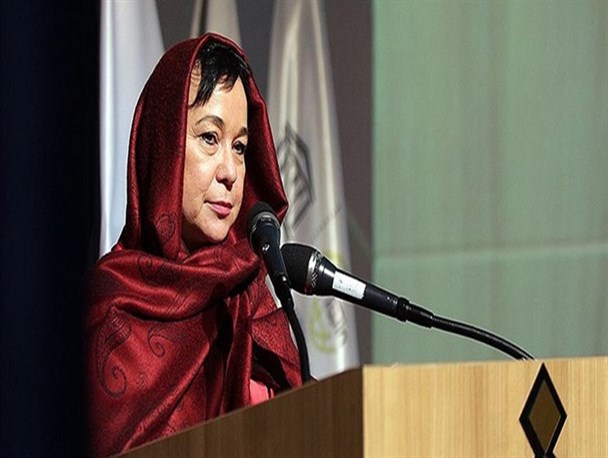 سهم زنان ایرانی از تحصیلات و آموزش عالی قابل توجه است/ زنان ایرانی باهوش‌ هستند