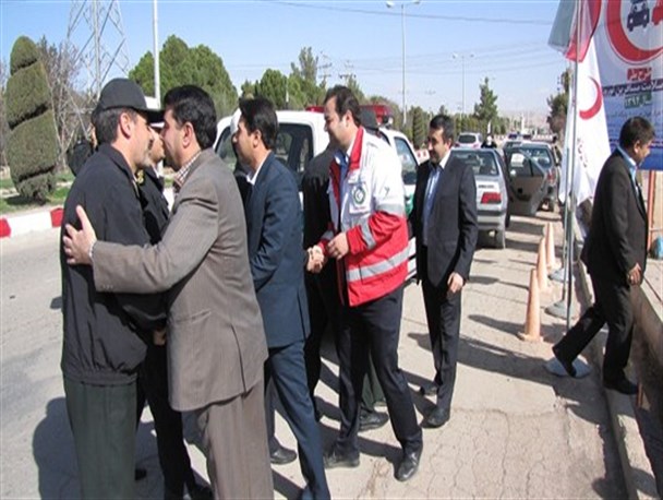 آیین استقبال از مسافران و میهمانان نوروزی به شهرستان