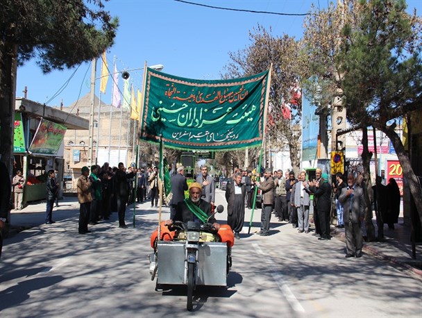 اسفراین در سوگ یاس نبوی سیاه پوش شد