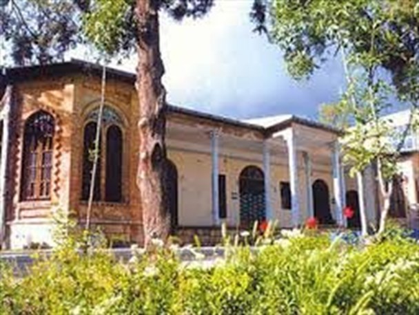 مناطق دیدنی ایلام، کاخ فلاحتی