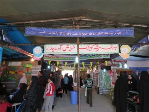 خیمه های معرفت در بقاع متبرکه ایلام با استقبال زیادی مواجه شده است